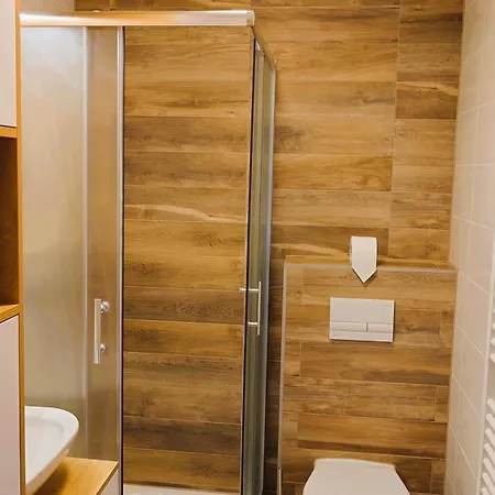 Nad Riekou * Bešeňová